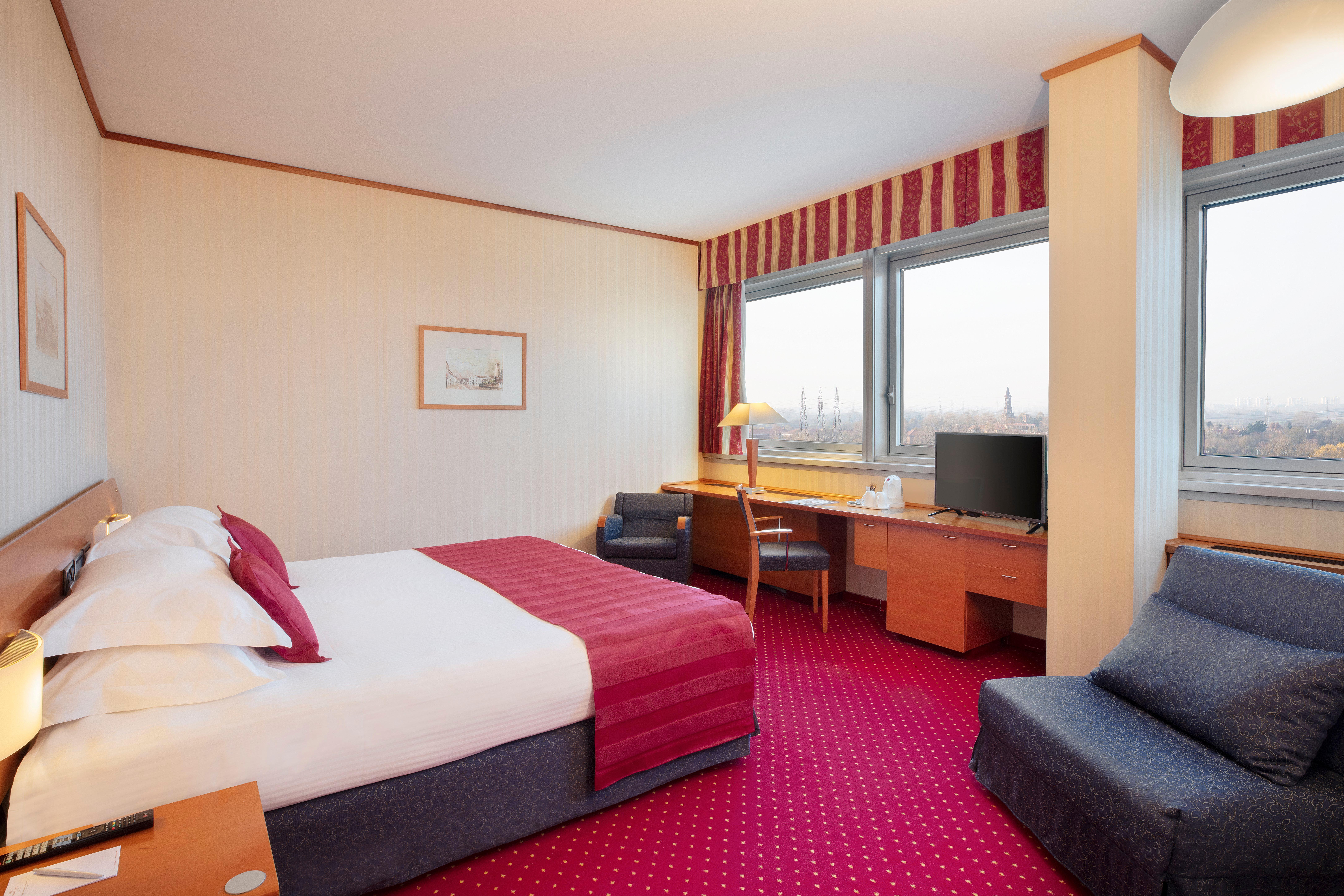 Готель Crowne Plaza Milan Linate By Ihg Сан-Донато-Міланезе Екстер'єр фото