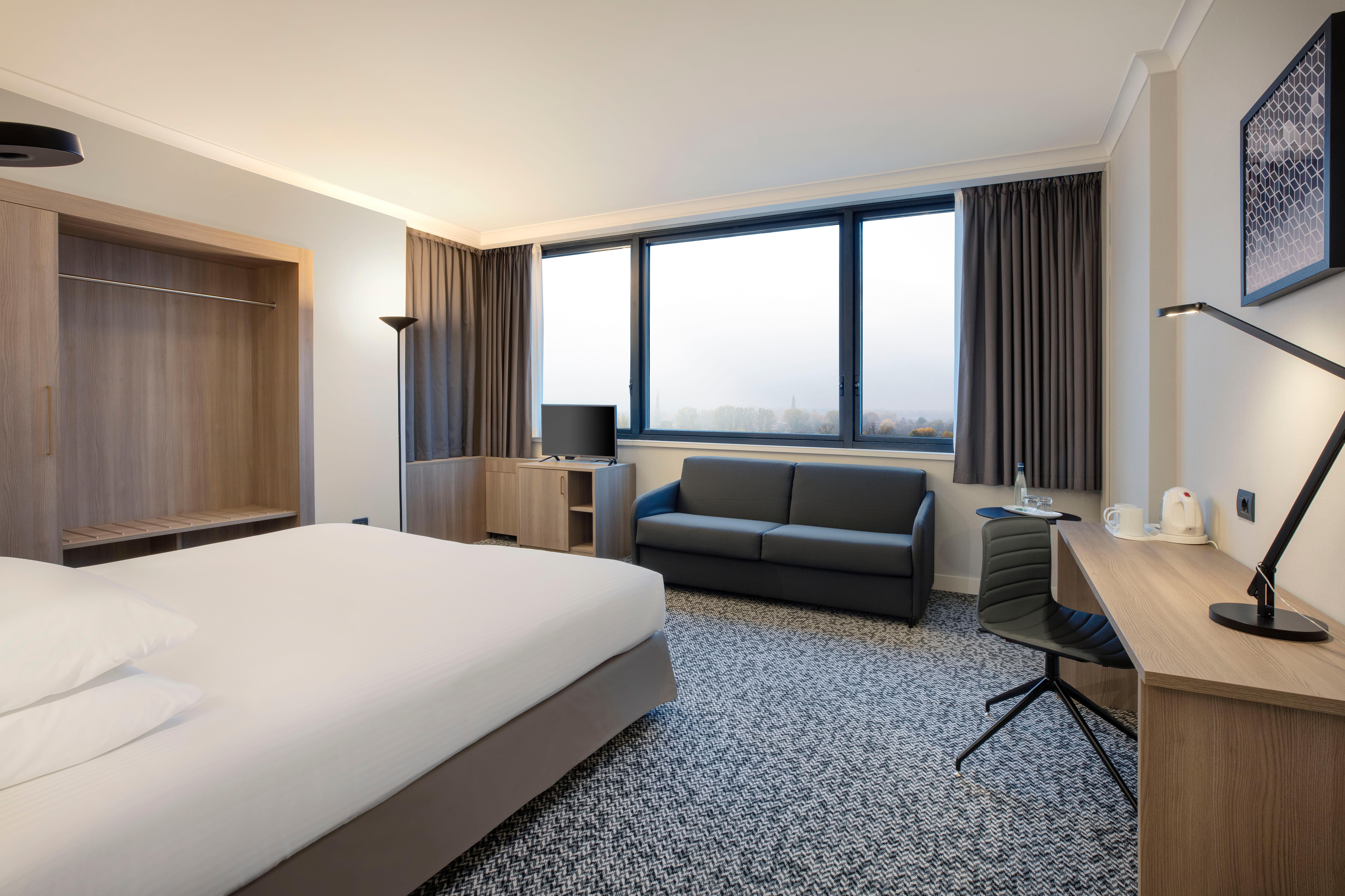 Готель Crowne Plaza Milan Linate By Ihg Сан-Донато-Міланезе Екстер'єр фото