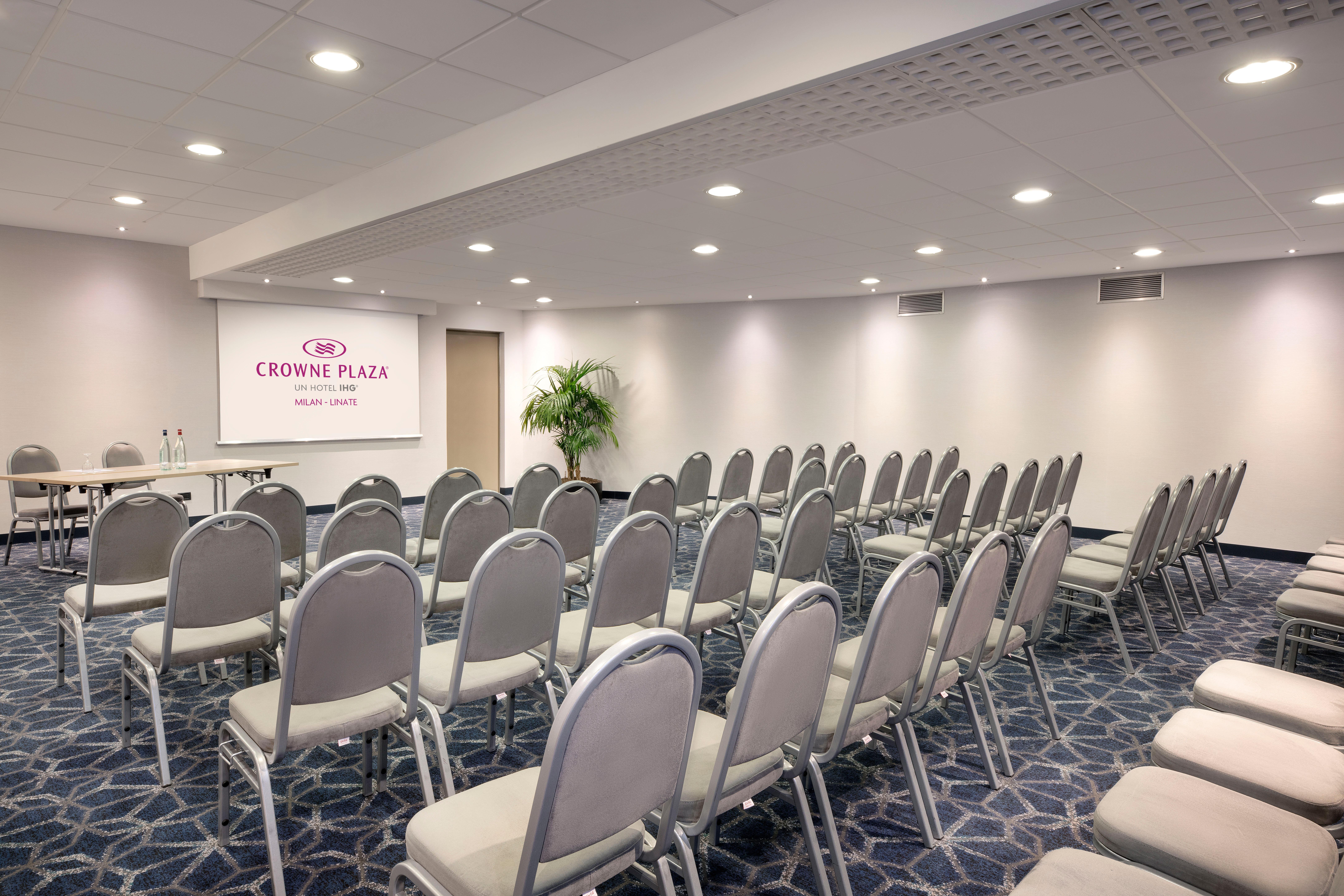 Готель Crowne Plaza Milan Linate By Ihg Сан-Донато-Міланезе Екстер'єр фото