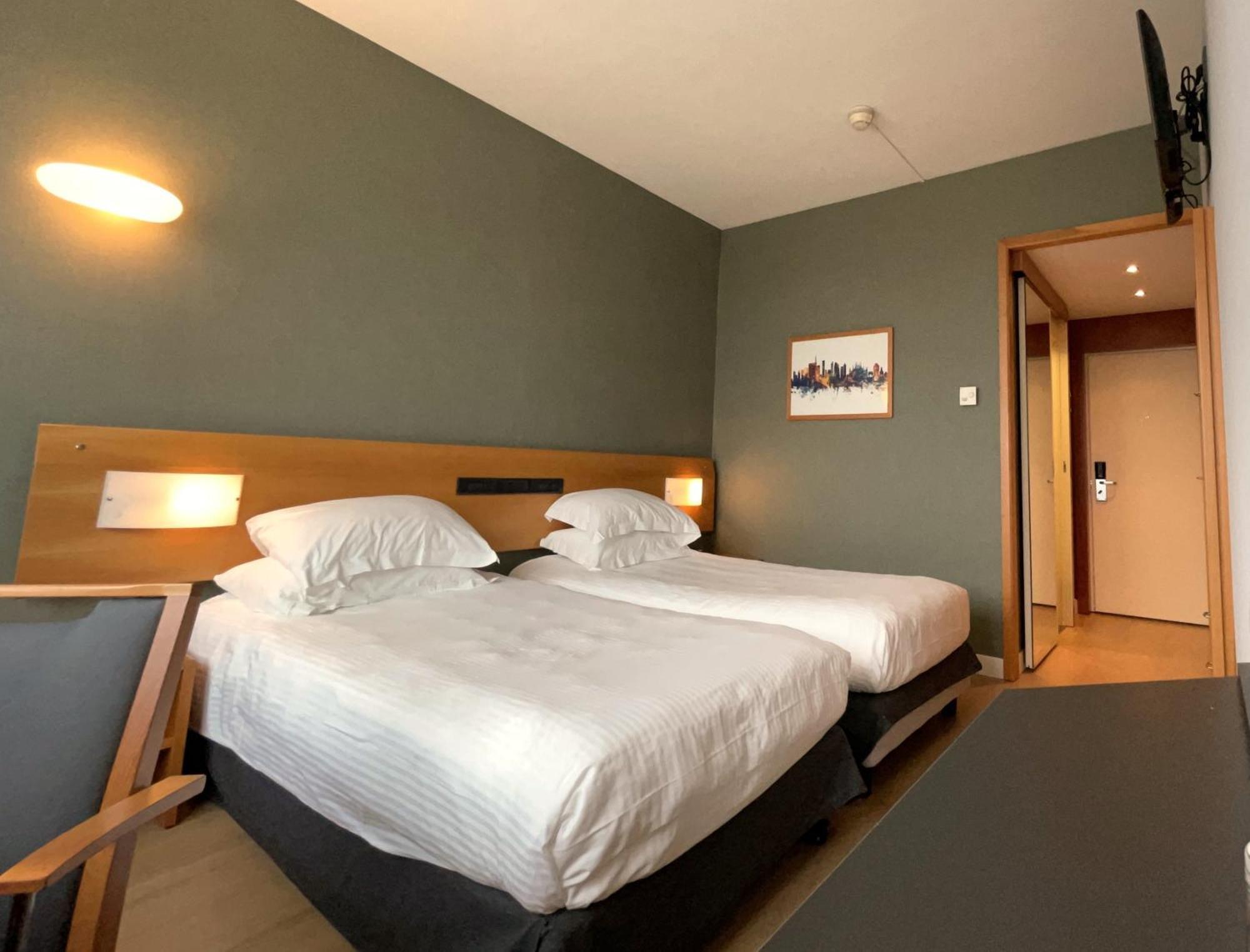 Готель Crowne Plaza Milan Linate By Ihg Сан-Донато-Міланезе Екстер'єр фото