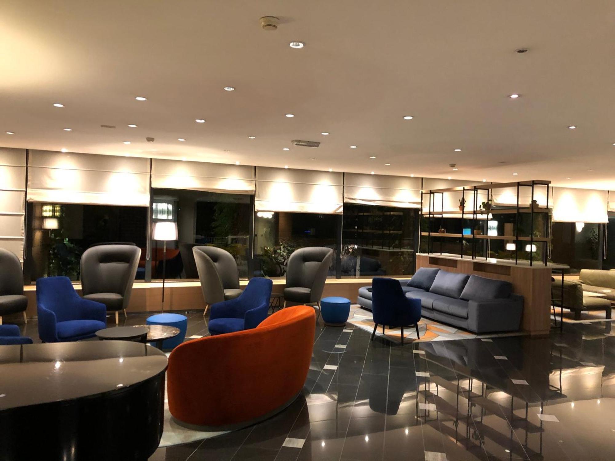 Готель Crowne Plaza Milan Linate By Ihg Сан-Донато-Міланезе Екстер'єр фото